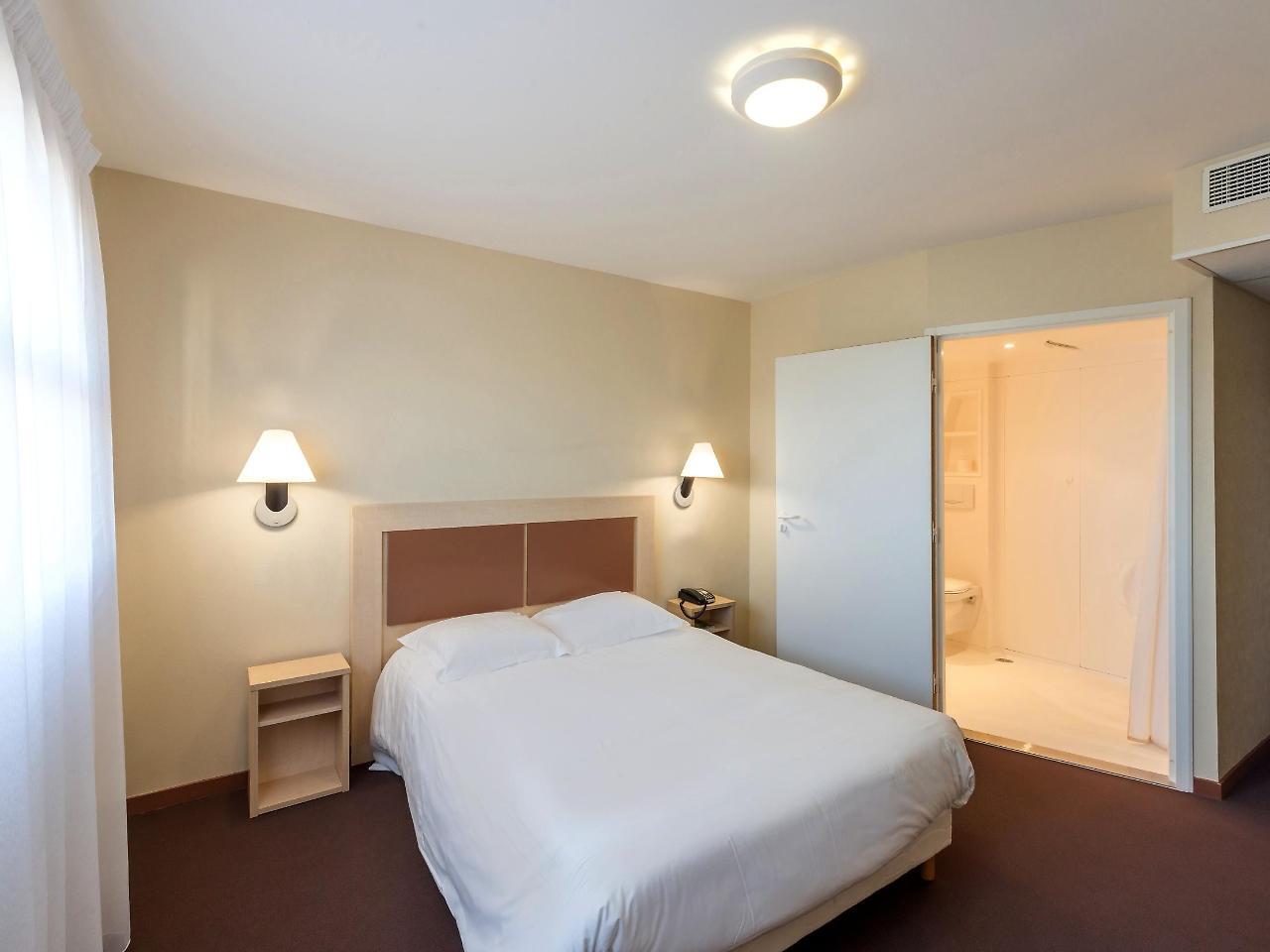 Cit'Hotel Talencia Thouars Ngoại thất bức ảnh