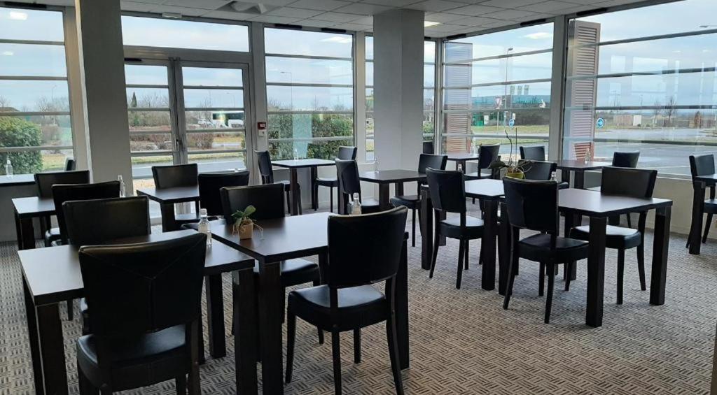 Cit'Hotel Talencia Thouars Ngoại thất bức ảnh
