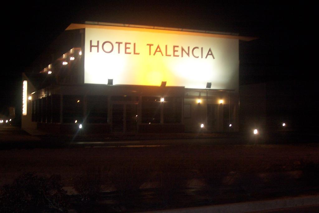 Cit'Hotel Talencia Thouars Ngoại thất bức ảnh